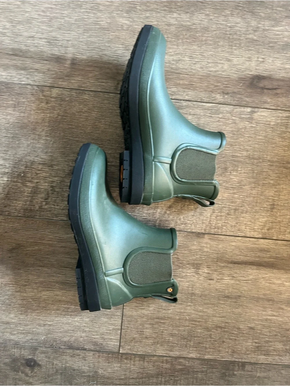Bogs Women's Olive Green Chelsea Waterproof Ankle Boots